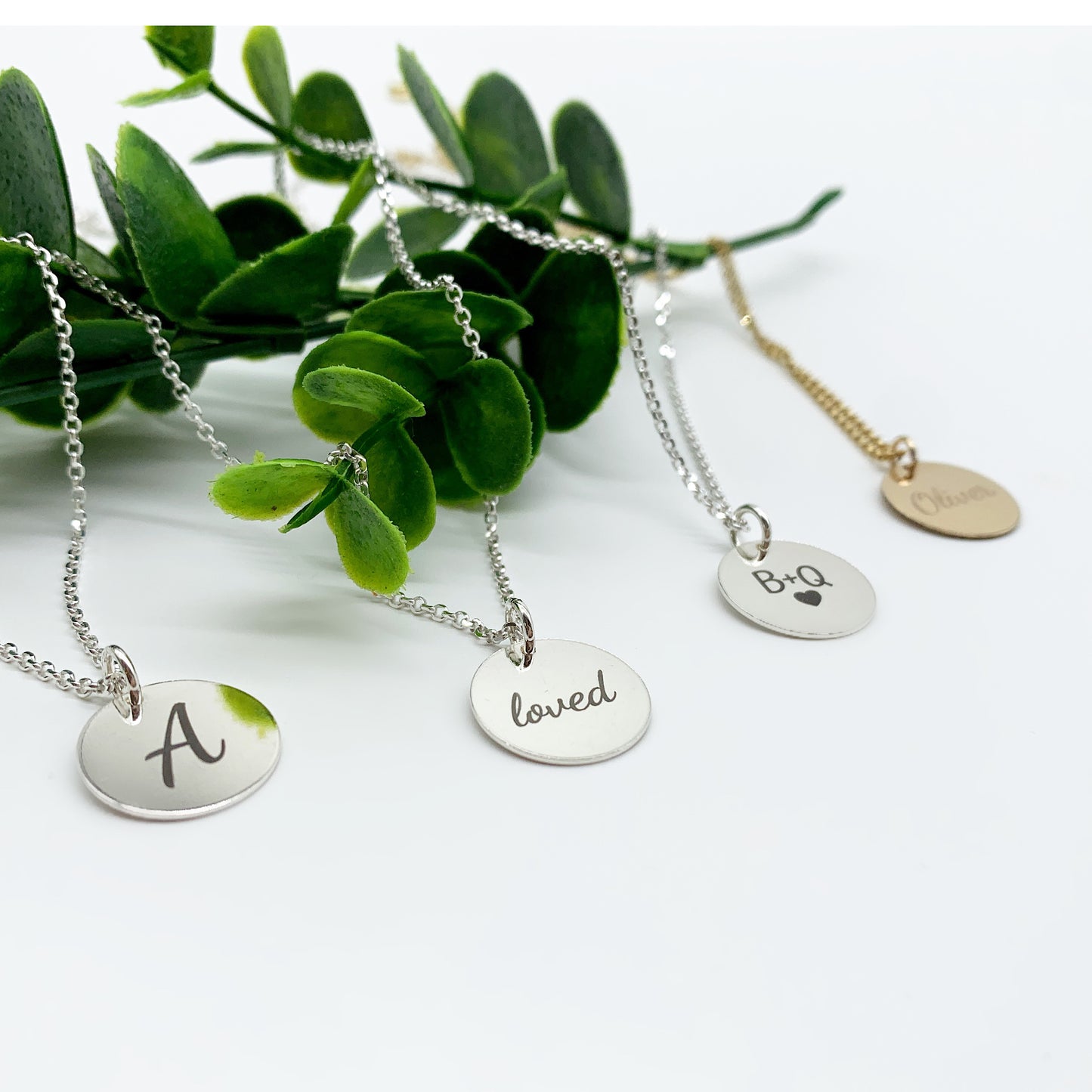 Personlized Jewelry Custom Engraved Dainty Necklace