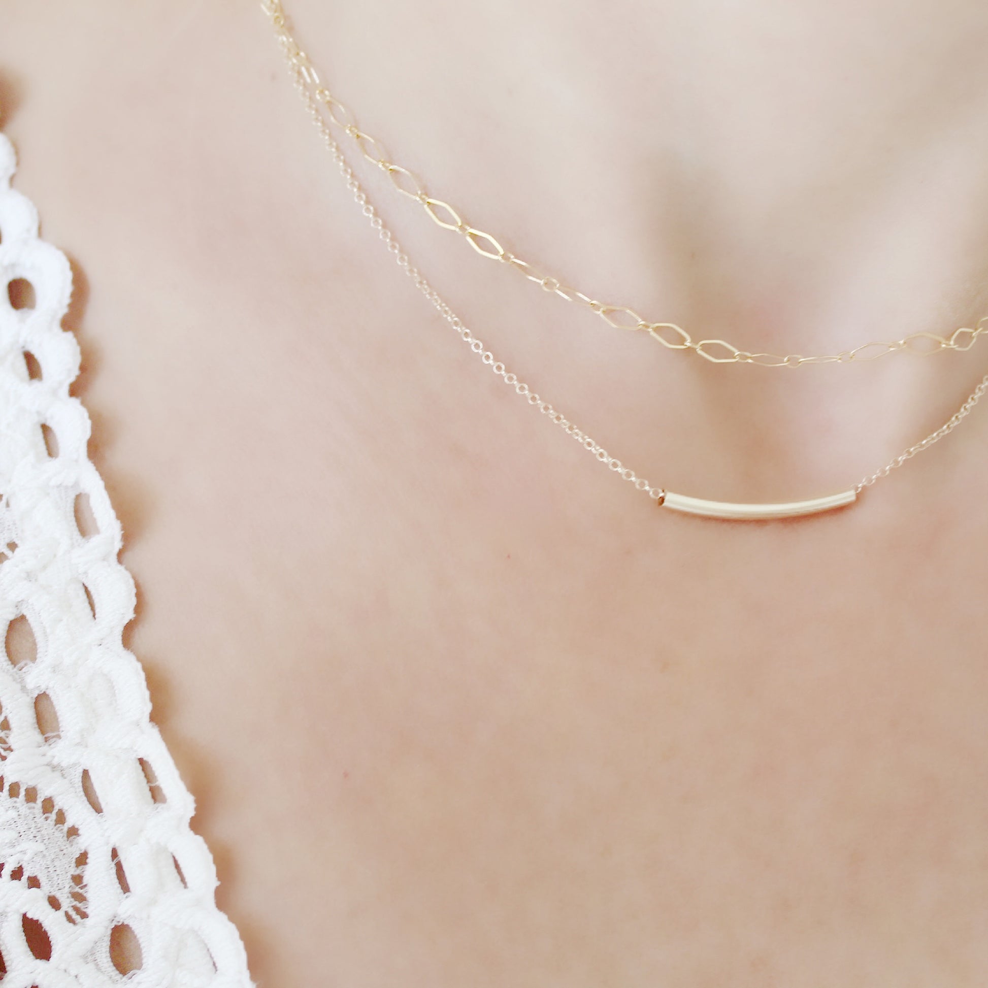 Gold Bar Necklace - Savi Jewelry